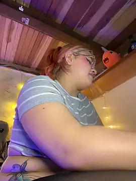 Sophia_Weest99's cam snapshot