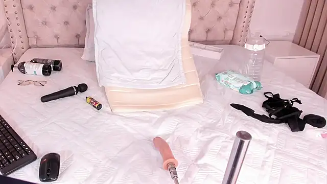 Maya_Bluee's cam snapshot