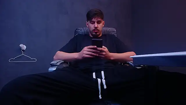 EnzoRace's cam snapshot