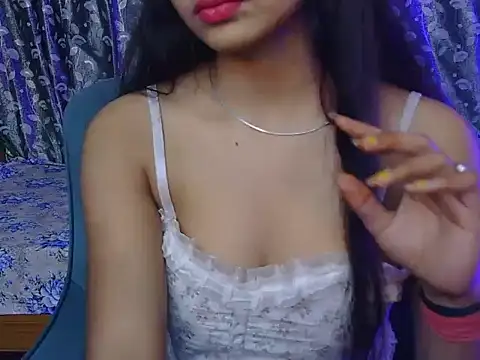 alaviya-19's cam snapshot