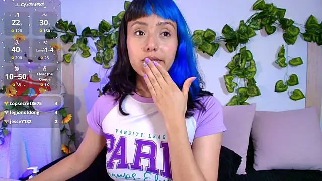 tati_cardenas's cam snapshot