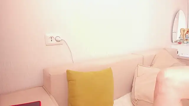 THE_GOLDEN_WOMAN live sex cam