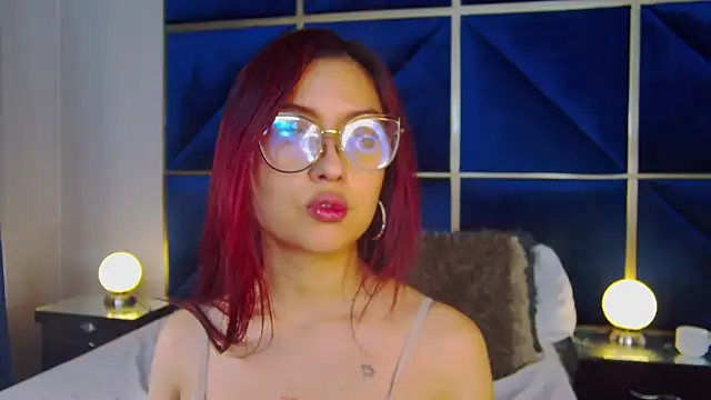 Ivanna_Teaser live sex cam