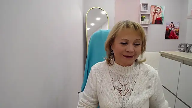 Milla_Cutie18 live sex cam