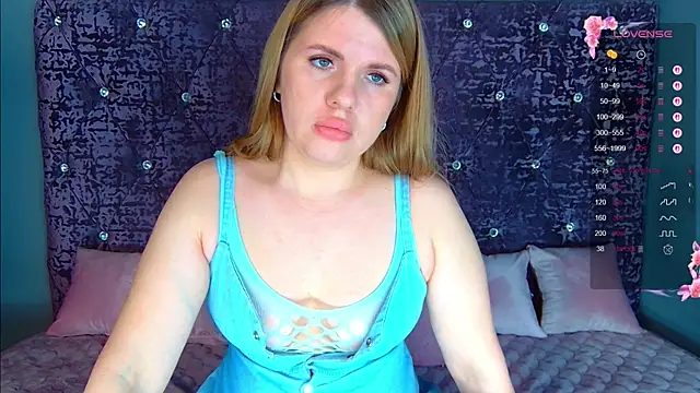 NoraBigAss's cam snapshot