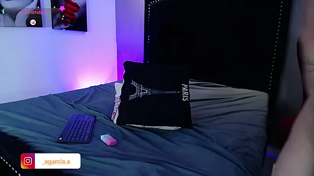 LiamWildx20 live sex cam