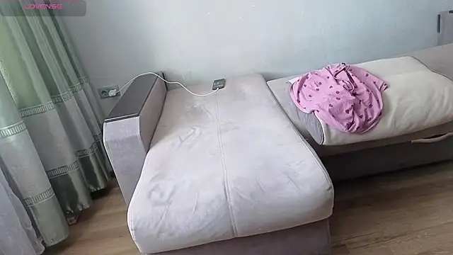 MilaaMilaa's cam snapshot