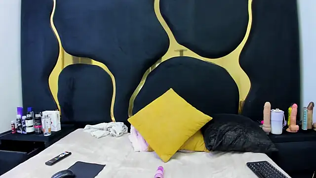 Criistaal_'s cam snapshot