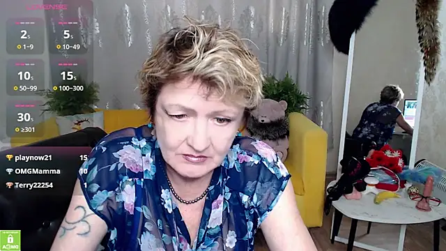 SexyGrandma_'s cam snapshot