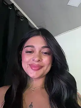 Saray_charmante's cam snapshot