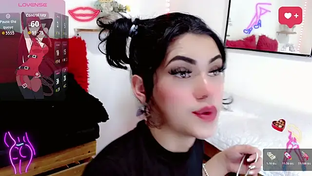 NathalialLooes live sex cam