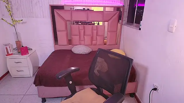 lailahdark live sex cam