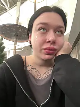 AlishaOfThorns's cam snapshot