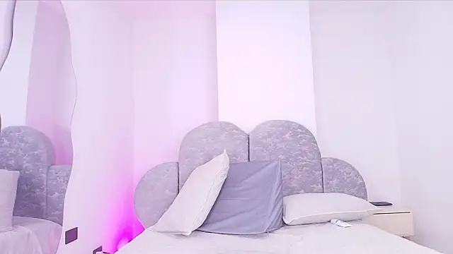 ari_fire's cam snapshot