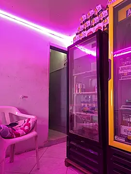 Hot_beauty__ live sex cam