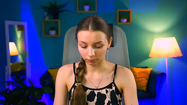 JulieDaniel's cam snapshot