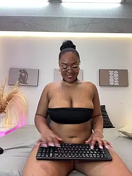 Esmeralda_Duarte live sex cam