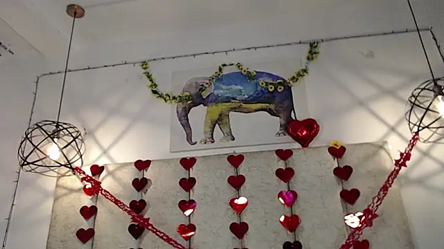 lunaember_cs's cam snapshot