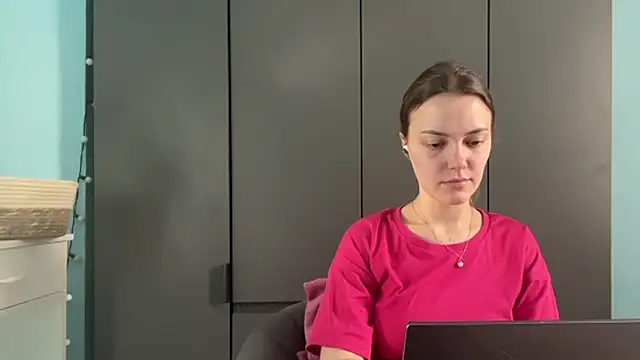 AndreeMerryman live sex cam