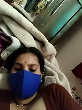 Maahi-Queen live sex cam