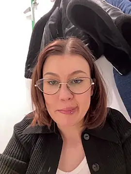 RinaCat live sex cam