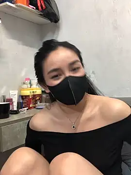 Ngan_Chubby live sex cam