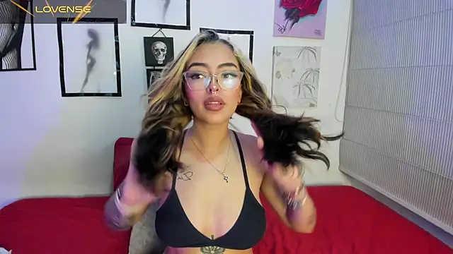 Kath_honey_'s cam snapshot