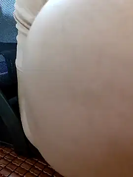 Wetpussymomx's cam snapshot