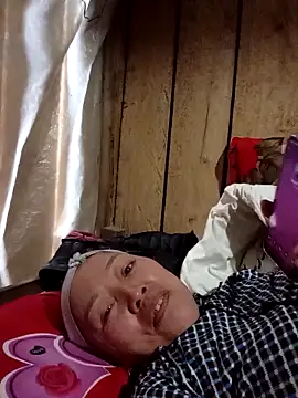 Agnes-baby's cam snapshot