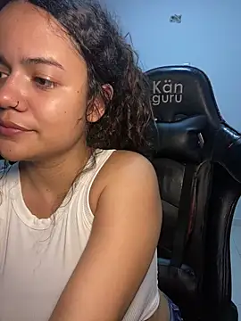 demonaughtyyy live sex cam