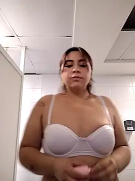 Niaa_69's cam snapshot