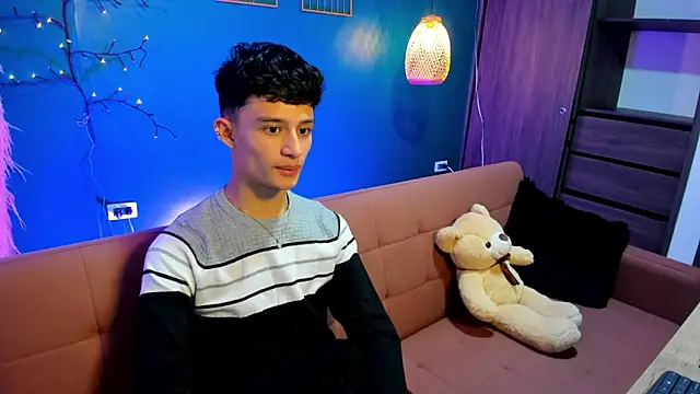 Patrick_Howland_'s cam snapshot