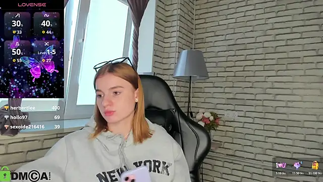 Stacey_Brown live sex cam