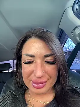 RuslanaXX's cam snapshot