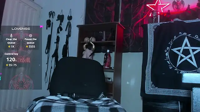 OnyxDiosaGotica's cam snapshot