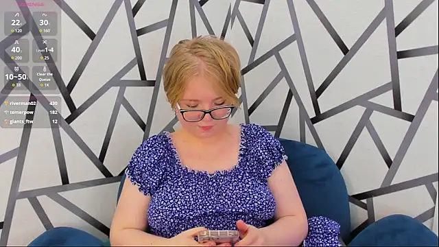 Lauraaa_Smith's cam snapshot