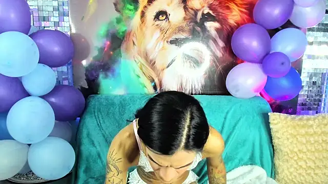 ZAMMIRA's cam snapshot