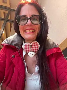 NataKitten live sex cam