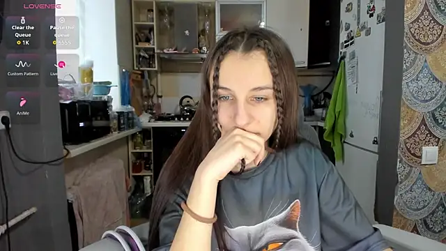 _Nika_Kik live sex cam