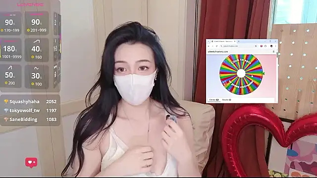 nayomi_34f live sex cam