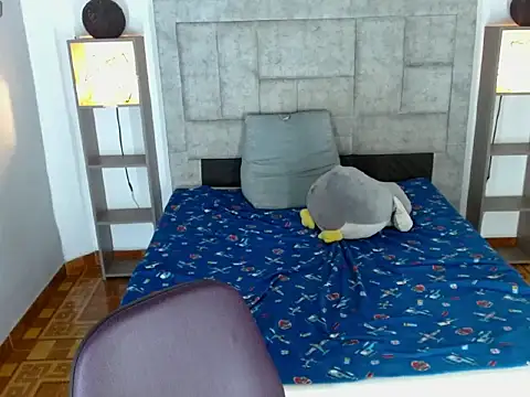 sarasaenz_99 live sex cam