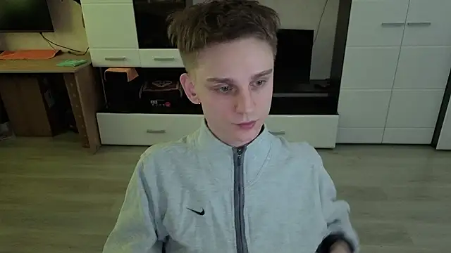 angryzan's cam snapshot