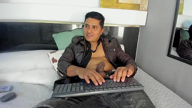 ThomasMontero's cam snapshot