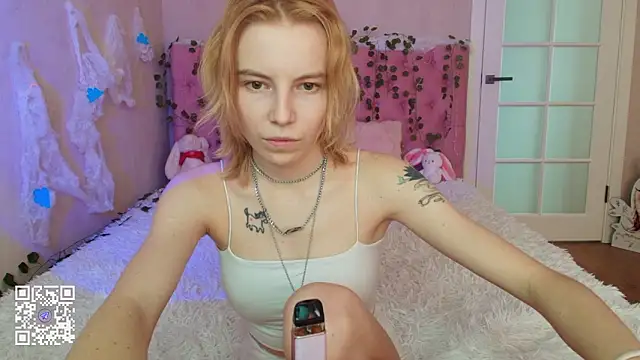 Pink_Lila18 live sex cam