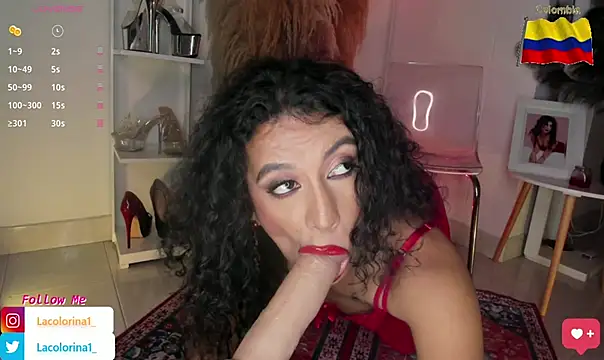 LaColorina_ live sex cam