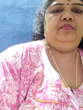 tamilthanushri live sex cam