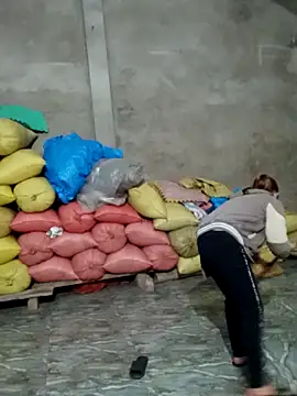 yula-bi's cam snapshot