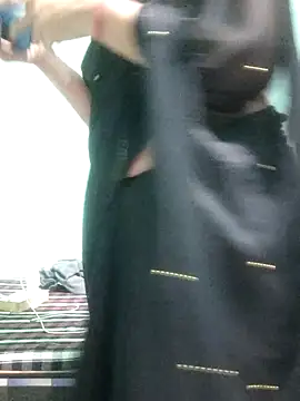 Piya-Naughty live sex cam