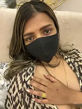 MaYaa__11 live sex cam