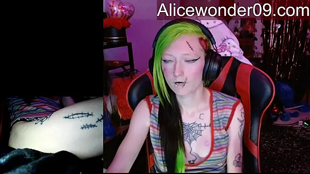 alicewonder09's cam snapshot
